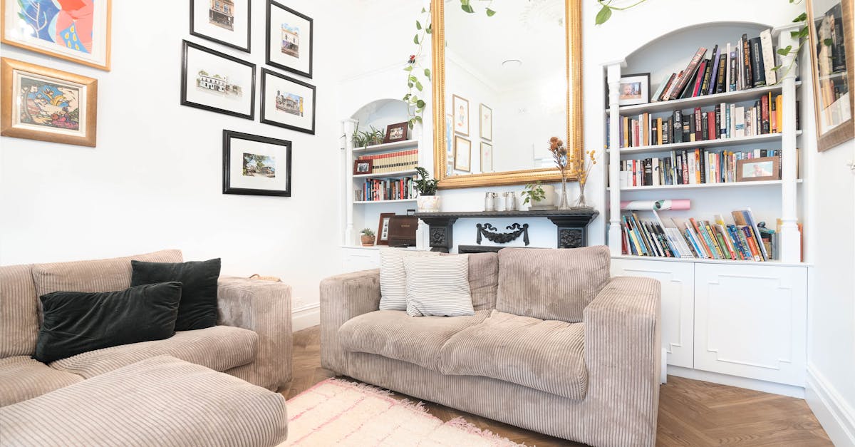 Best Indian Restaurants Near Train Stations in Melbourne